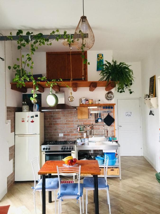 Go Go House 2 Casa Aprile Apartman Palermo Kültér fotó